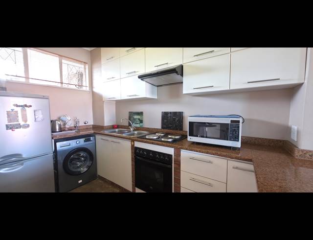 1 BEDROOM APARTMENT TO LET IN BULWER